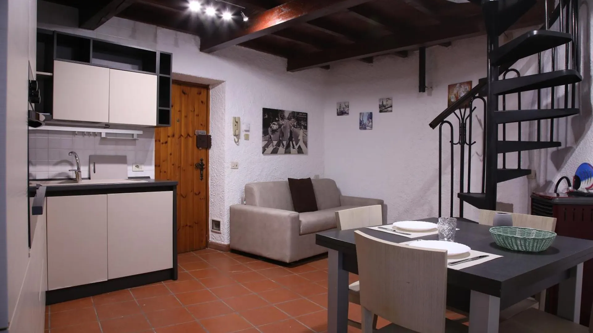 Appartamento Tom E Jerry Lierna Italia