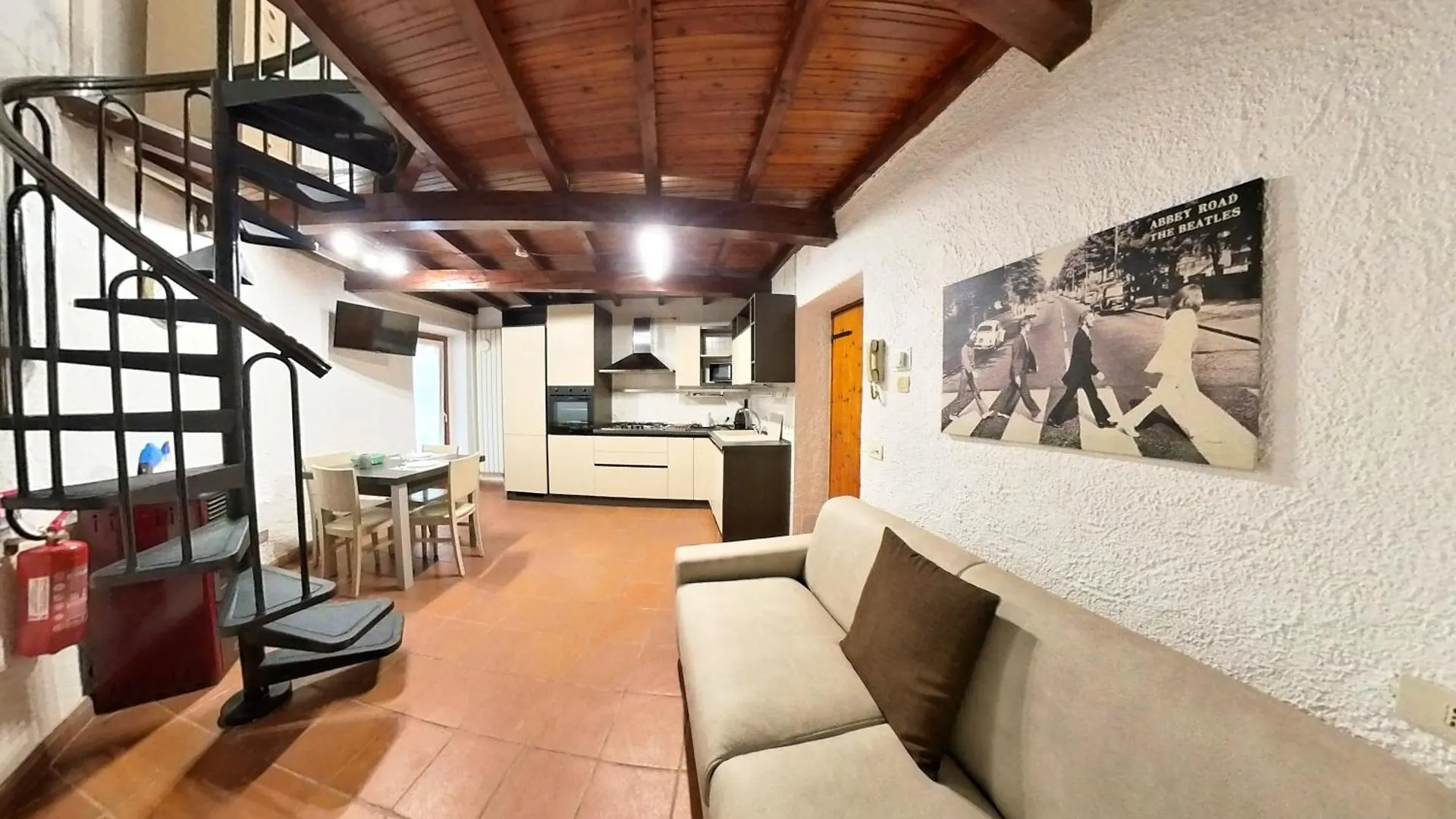 Tom E Jerry Appartement Lierna