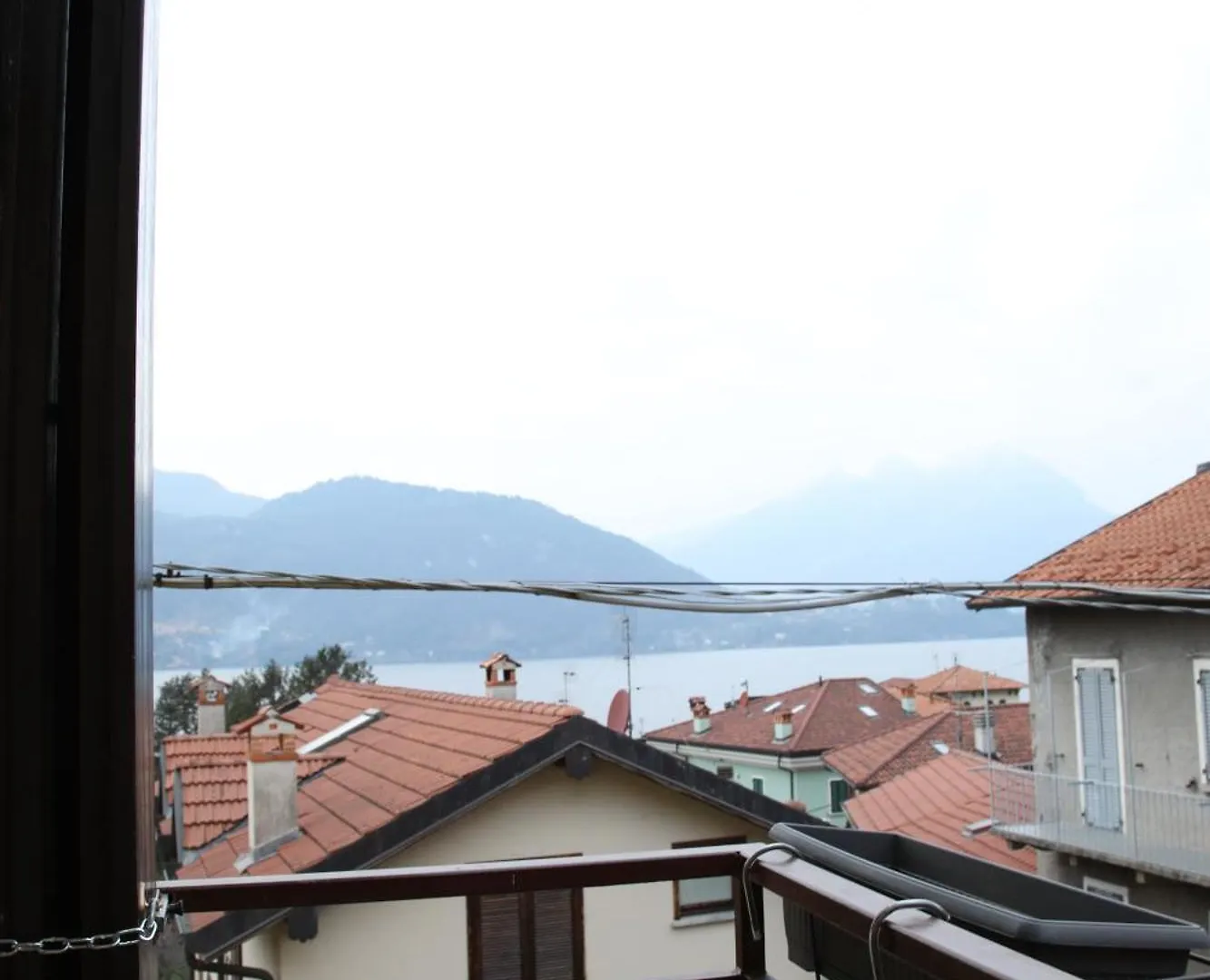 Tom E Jerry Appartement Lierna 0*,