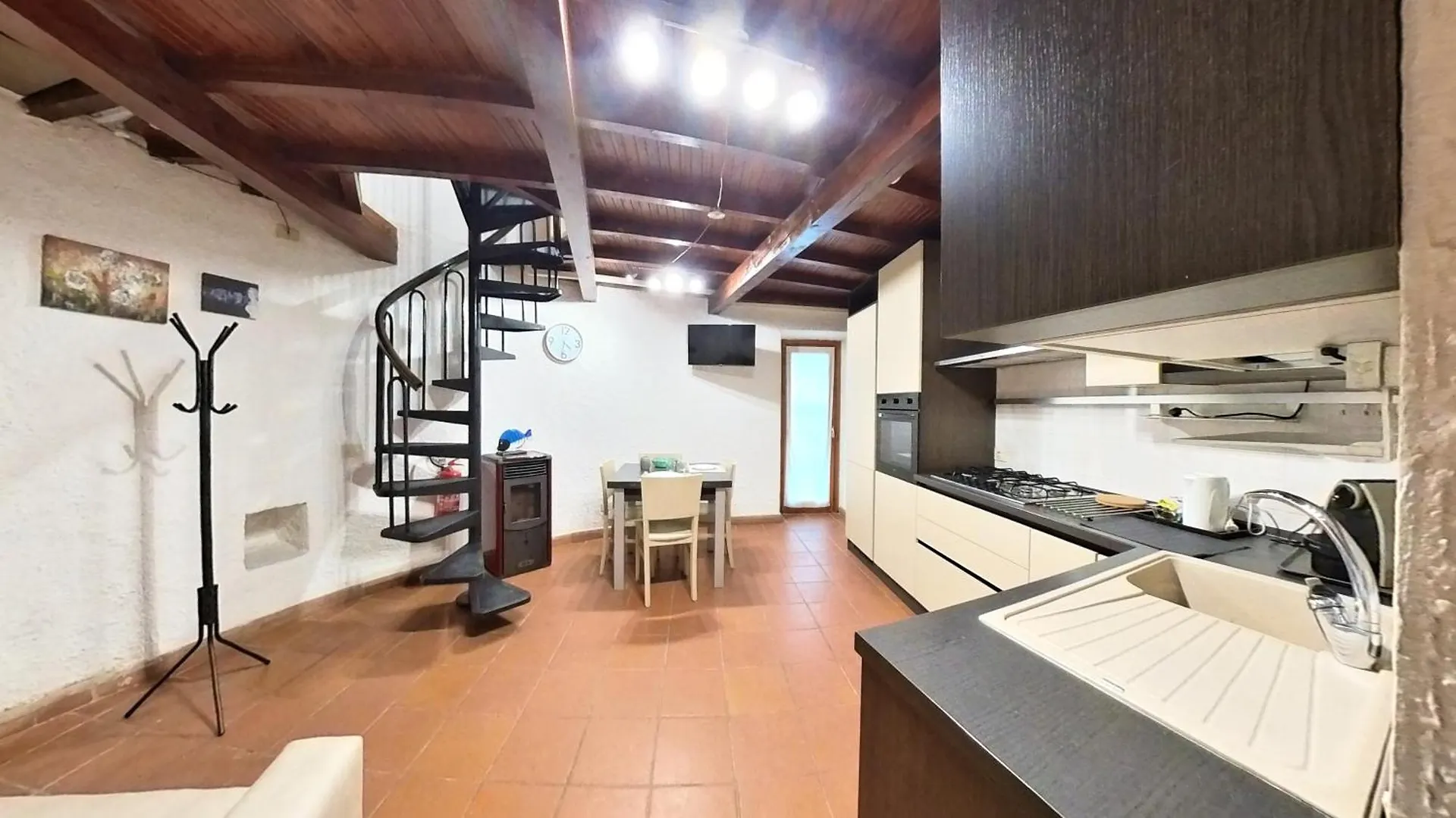 Tom E Jerry Appartement Lierna Italië